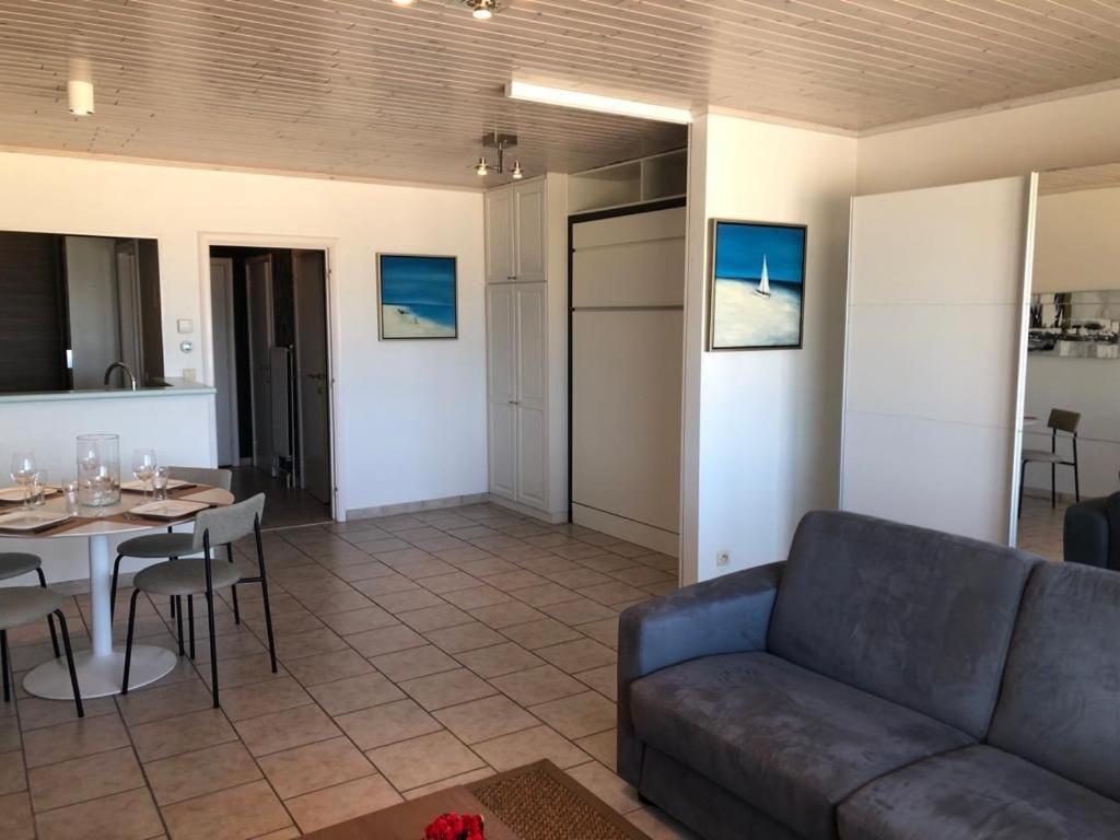 "Puerto Cristo"- Cosy Studio With Amazing Seaview T6 Oostende Bagian luar foto